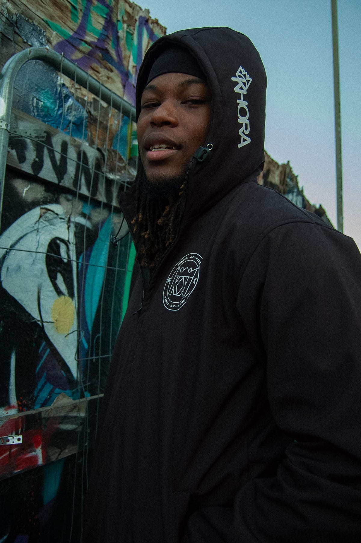KHORA Windbreaker - Black